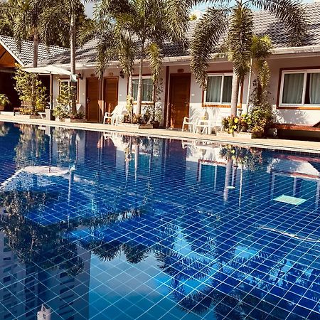 Paradise Land Resort Pattaya Esterno foto