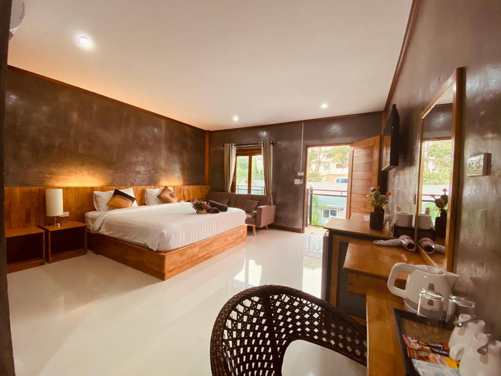 Paradise Land Resort Pattaya Esterno foto